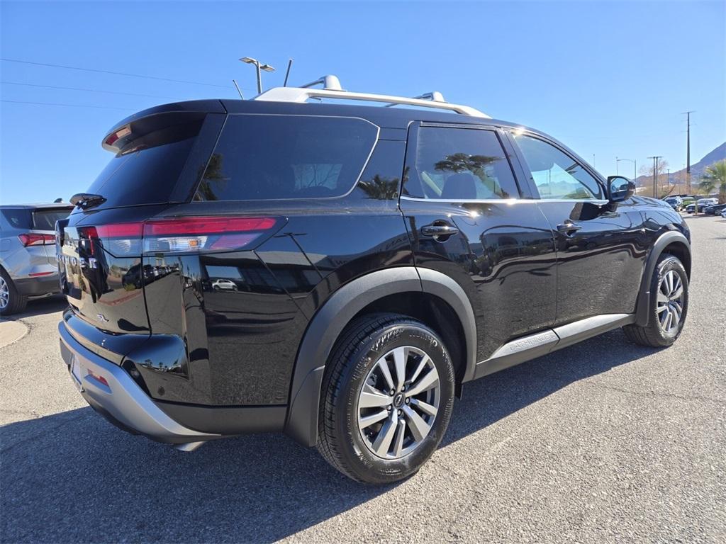 new 2025 Nissan Pathfinder car, priced at $41,606