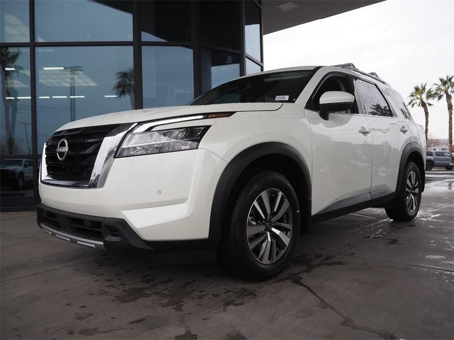 new 2024 Nissan Pathfinder car, priced at $42,850