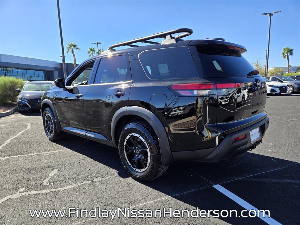 new 2025 Nissan Pathfinder car, priced at $41,620