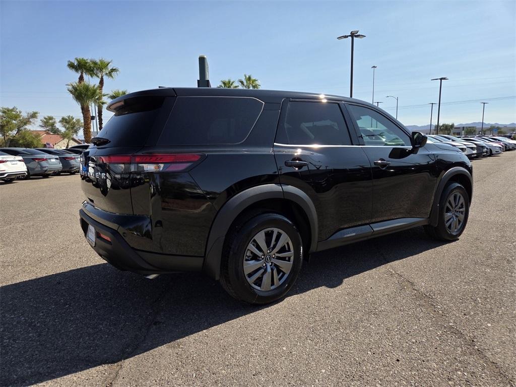 new 2025 Nissan Pathfinder car, priced at $36,536