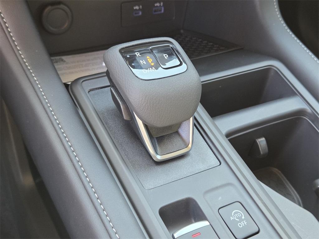new 2025 Nissan Pathfinder car, priced at $36,536