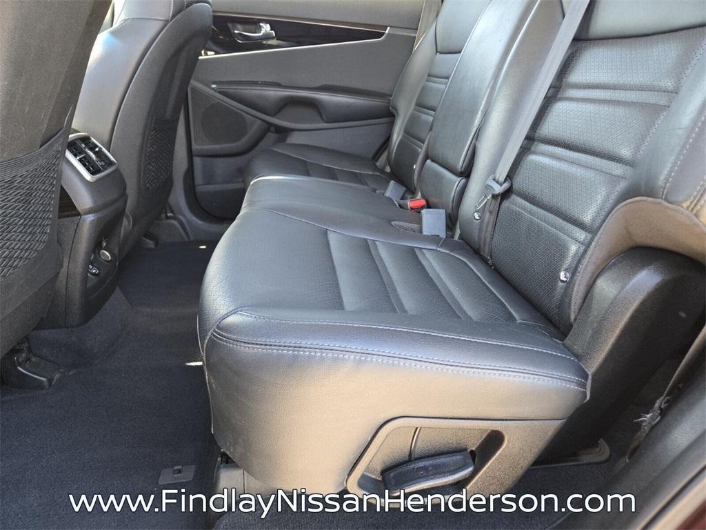 used 2019 Kia Sorento car, priced at $18,749