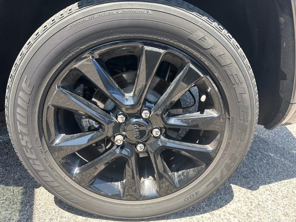 used 2020 Jeep Grand Cherokee car, priced at $25,984
