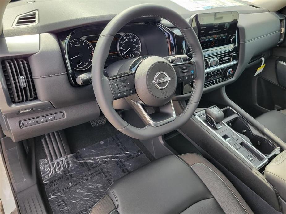 new 2024 Nissan Pathfinder car, priced at $44,510