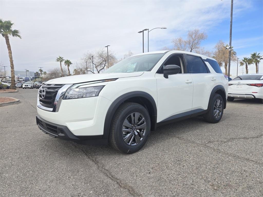 new 2025 Nissan Pathfinder car, priced at $37,900