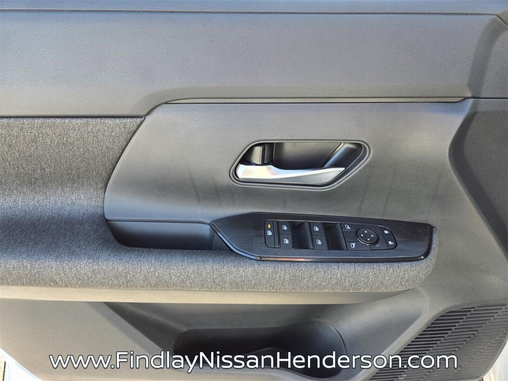 new 2026 Nissan Kicks car, priced at $25,196