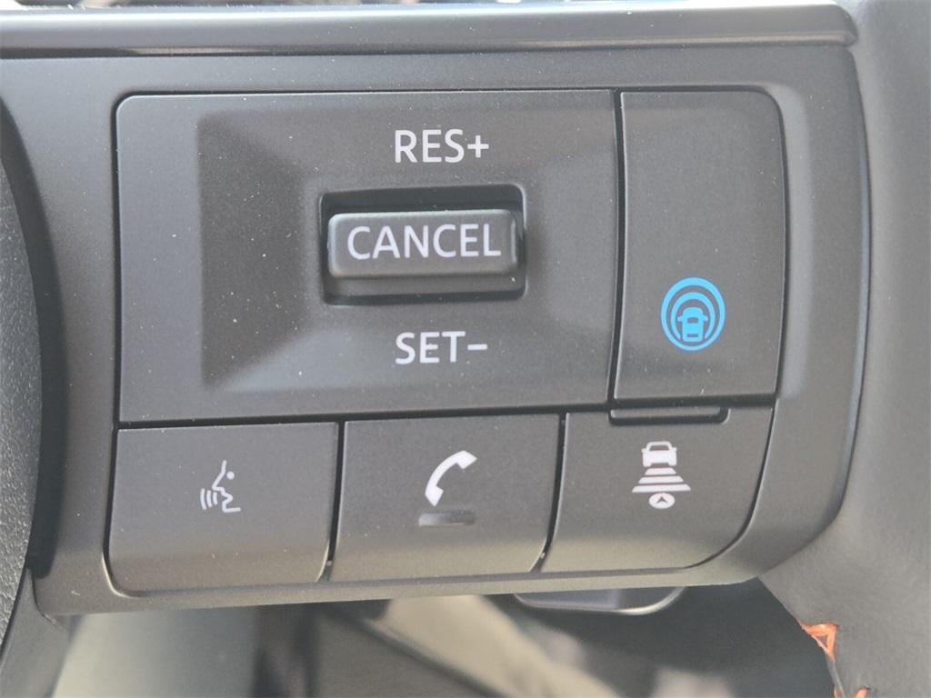 new 2025 Nissan Pathfinder car, priced at $46,675