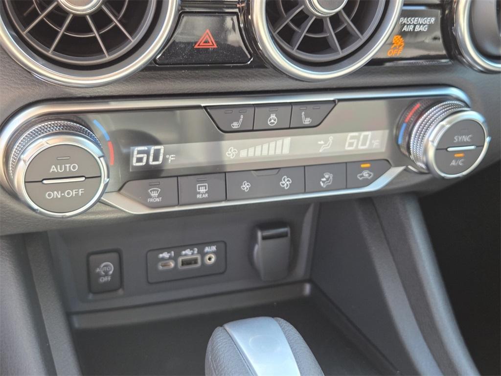 new 2025 Nissan Sentra car, priced at $23,785