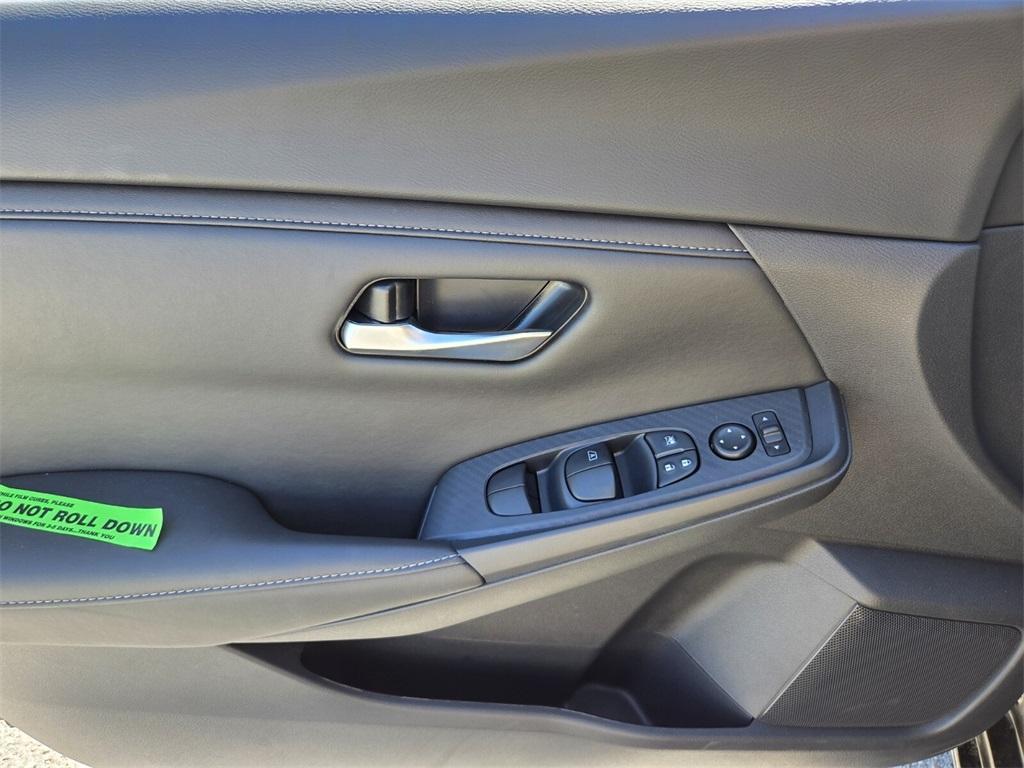 new 2025 Nissan Sentra car, priced at $23,785