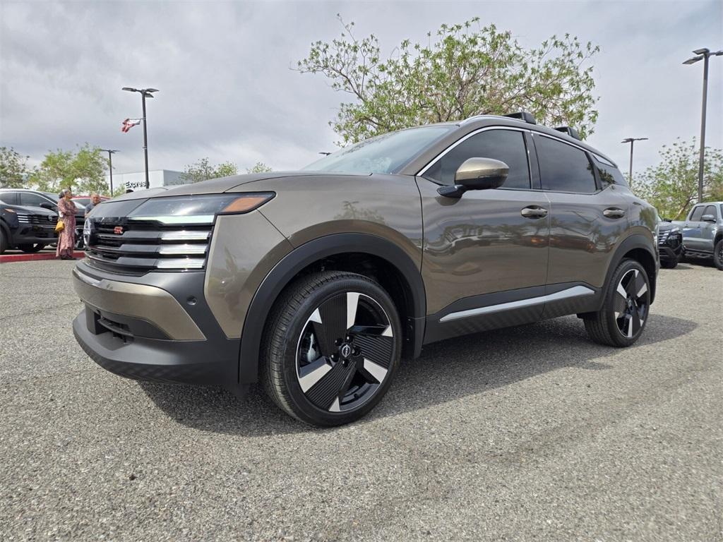 new 2025 Nissan Kicks car, priced at $28,485