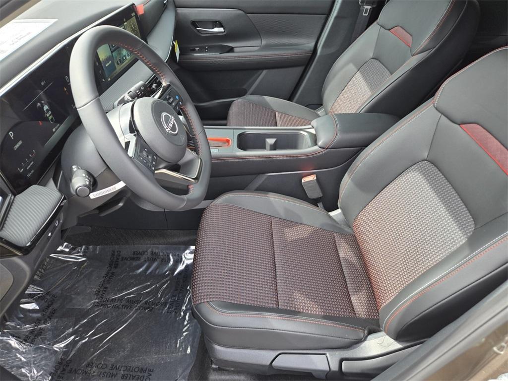 new 2025 Nissan Kicks car, priced at $28,485