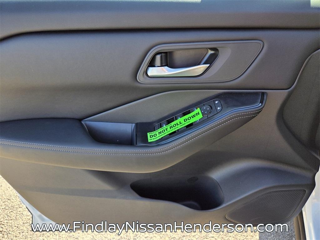 new 2026 Nissan Rogue car, priced at $29,956