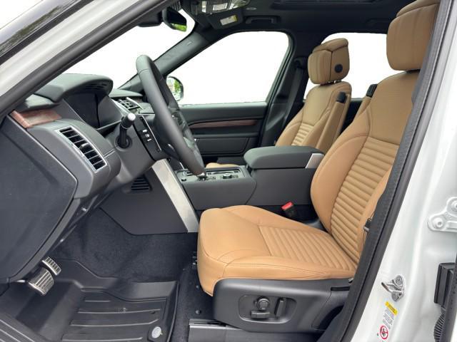 new 2025 Land Rover Discovery car, priced at $76,668
