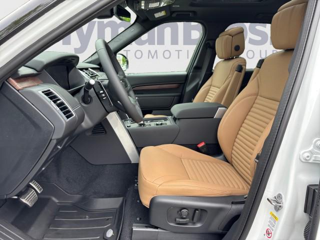 new 2025 Land Rover Discovery car, priced at $76,668
