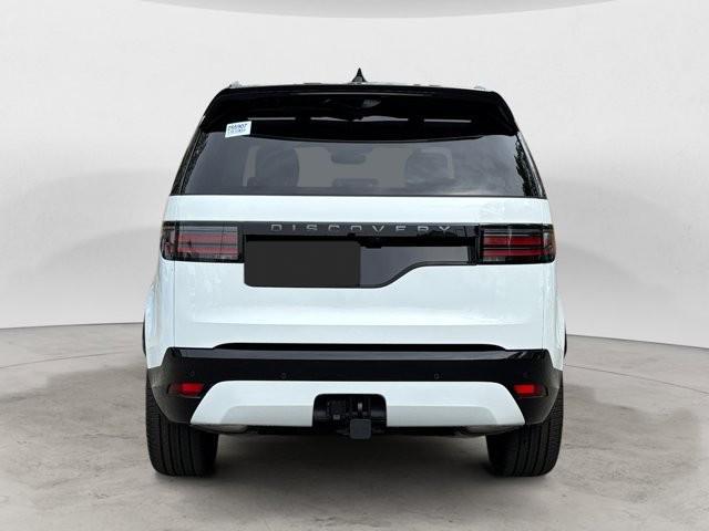 new 2025 Land Rover Discovery car, priced at $76,668