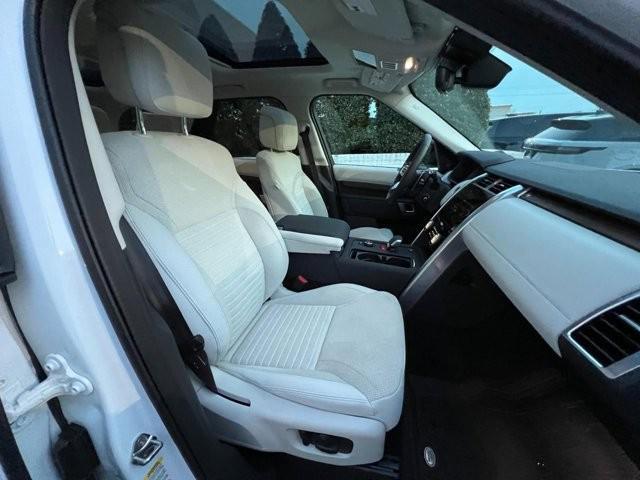 used 2024 Land Rover Discovery car, priced at $52,995