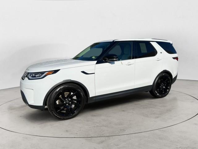 used 2024 Land Rover Discovery car, priced at $55,995