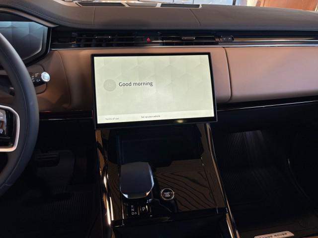 new 2025 Land Rover Range Rover Sport car, priced at $100,780