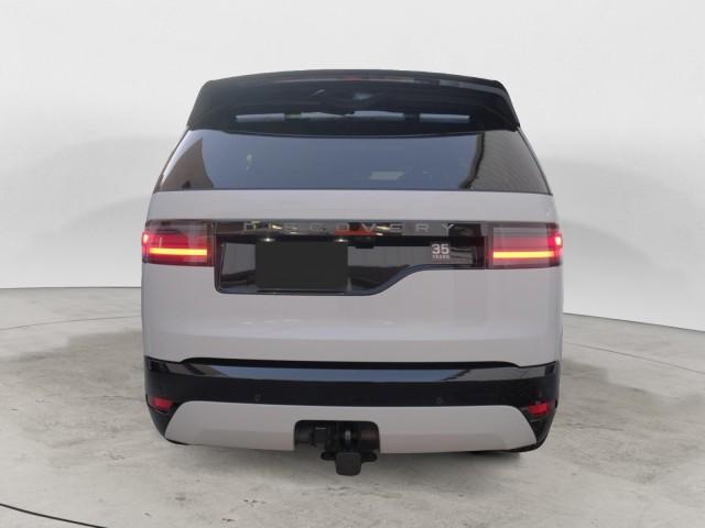 new 2025 Land Rover Discovery car, priced at $80,525