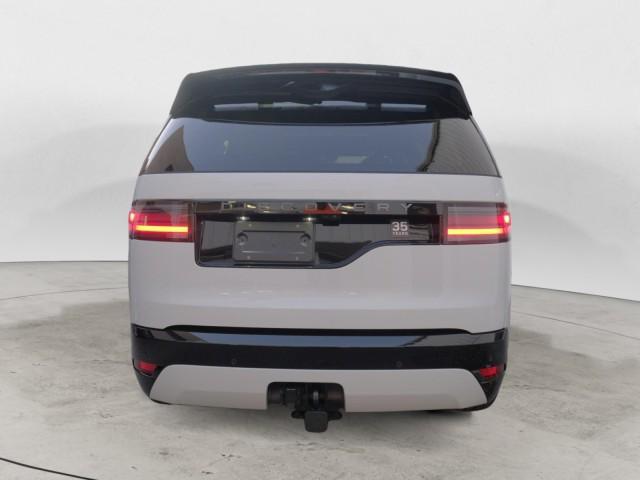 new 2025 Land Rover Discovery car, priced at $80,525