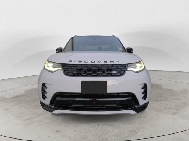 new 2025 Land Rover Discovery car, priced at $80,525