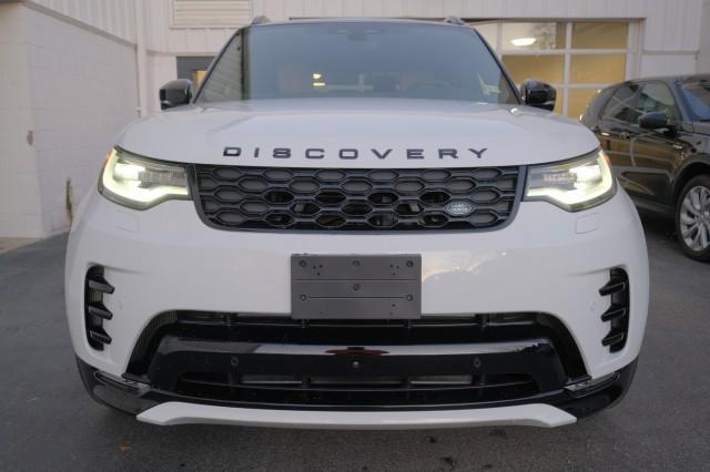 new 2025 Land Rover Discovery car, priced at $80,525