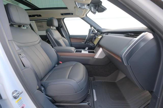 new 2025 Land Rover Range Rover car, priced at $154,360