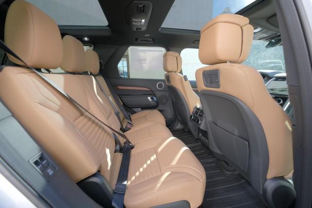 new 2025 Land Rover Discovery car, priced at $85,164