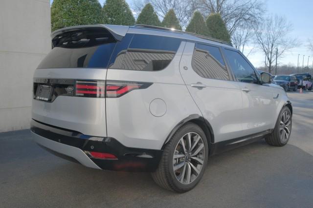 used 2021 Land Rover Discovery car, priced at $45,995