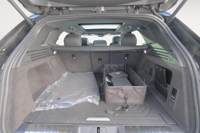 new 2025 Land Rover Range Rover Sport car, priced at $130,870