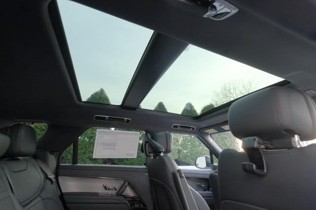new 2025 Land Rover Range Rover Sport car, priced at $95,335