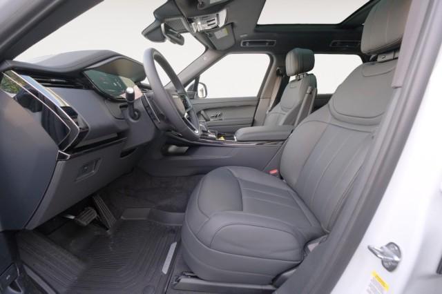 new 2025 Land Rover Range Rover Sport car, priced at $95,335