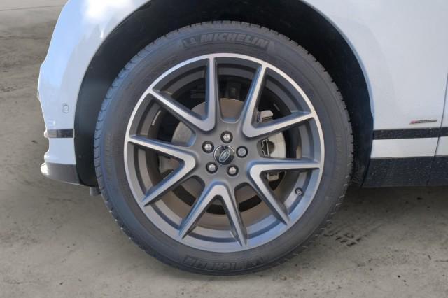 used 2021 Land Rover Range Rover Velar car, priced at $47,995