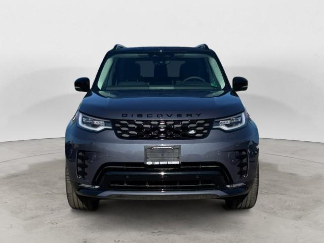 new 2025 Land Rover Discovery car, priced at $77,468