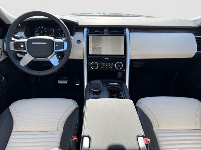 new 2025 Land Rover Discovery car, priced at $77,468