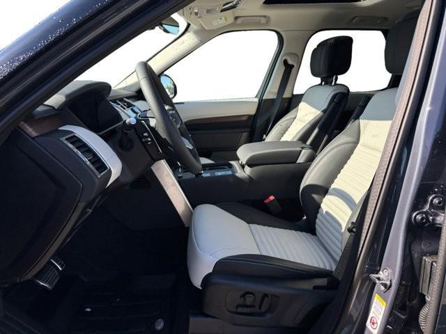 new 2025 Land Rover Discovery car, priced at $77,468