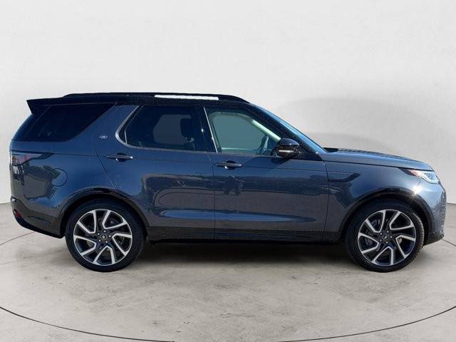 new 2025 Land Rover Discovery car, priced at $77,468