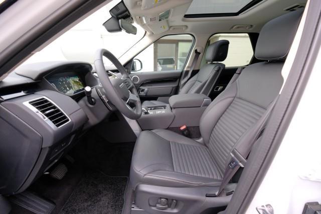 used 2024 Land Rover Discovery car, priced at $61,995