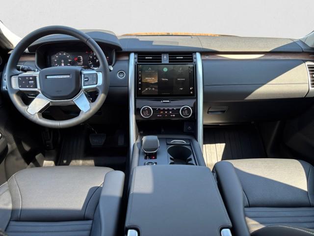used 2024 Land Rover Discovery car, priced at $58,995