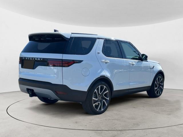 new 2025 Land Rover Discovery car, priced at $71,268