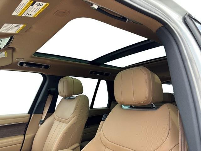 new 2025 Land Rover Range Rover car, priced at $137,380