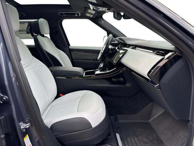 new 2025 Land Rover Range Rover Sport car, priced at $109,240