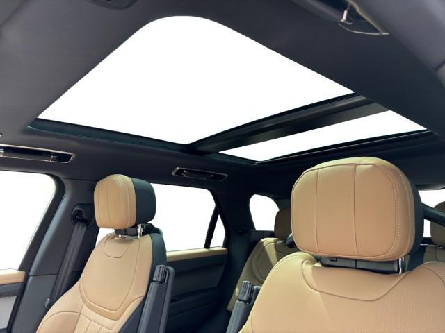 new 2025 Land Rover Range Rover Sport car, priced at $109,240