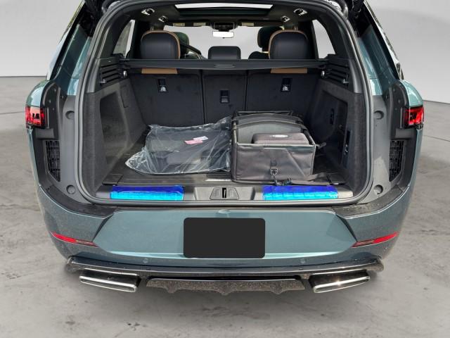 new 2025 Land Rover Range Rover Sport car, priced at $109,240