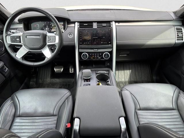 used 2022 Land Rover Discovery car, priced at $47,995