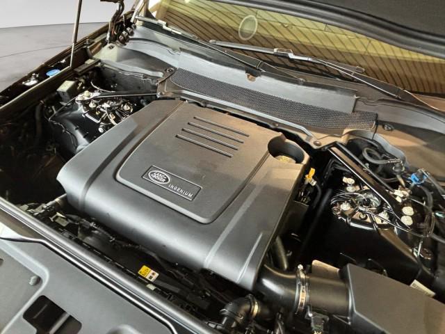 new 2024 Land Rover Discovery car, priced at $70,758