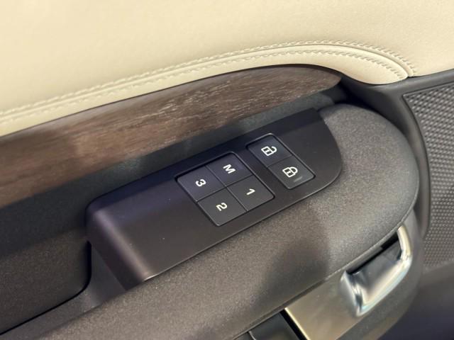 new 2024 Land Rover Discovery car, priced at $66,758