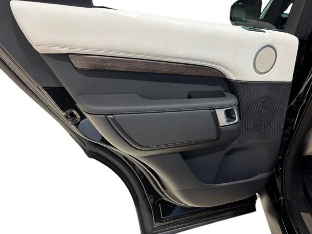 new 2024 Land Rover Discovery car, priced at $57,995