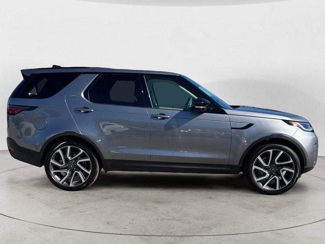 new 2025 Land Rover Discovery car, priced at $72,218
