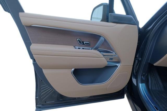 new 2025 Land Rover Range Rover car, priced at $134,130